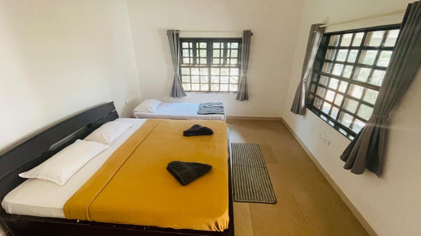 The Meraki Beach Resort โกการ์นา ภายนอก รูปภาพ